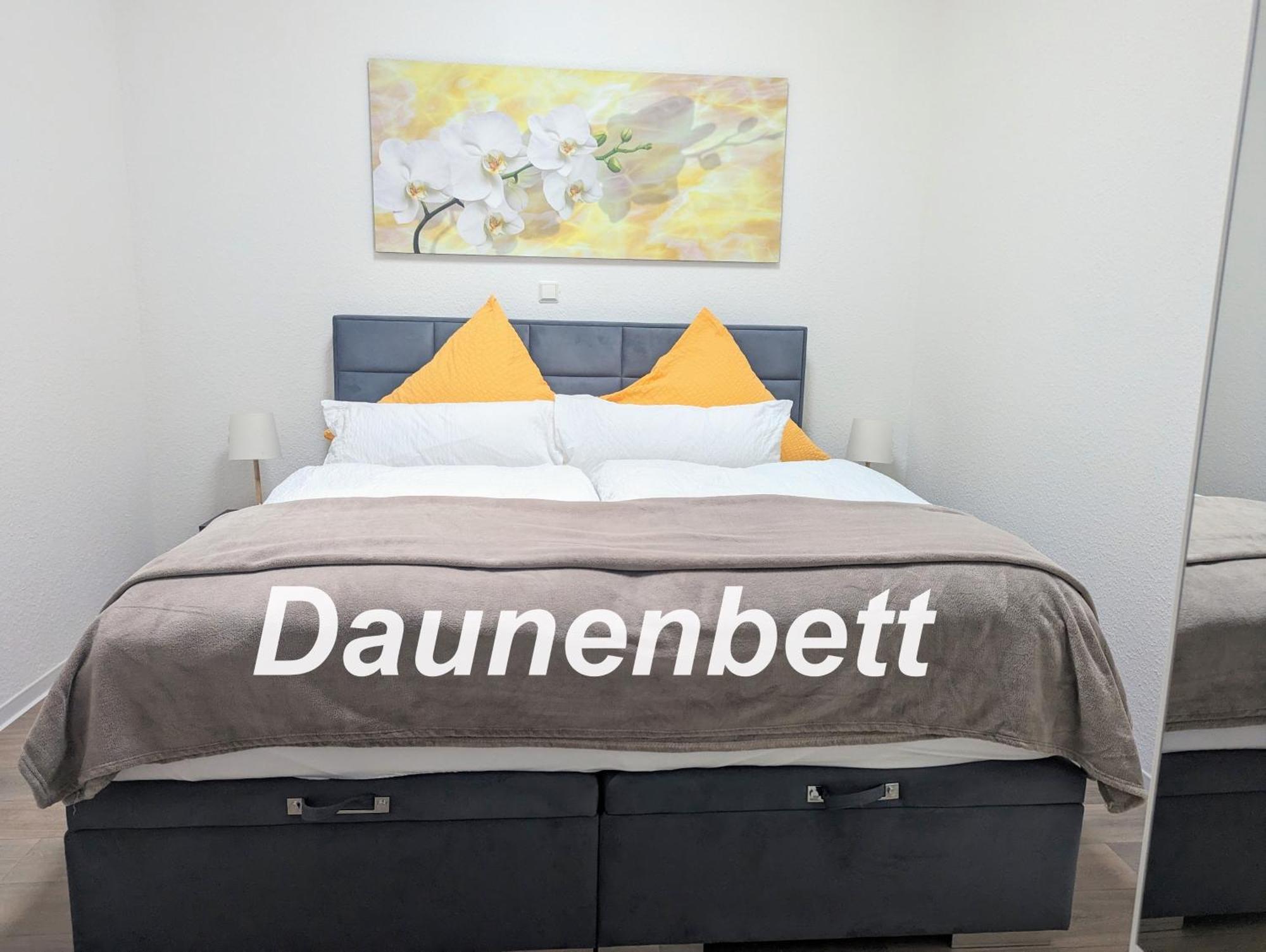 Fewo Urban Gotha - Apartment Orangerie - Am Schlosspark- Parken An Der Der Tuer- Barrierefrei, 900 Meter Zum Bahnhof - Wallbox Buitenkant foto