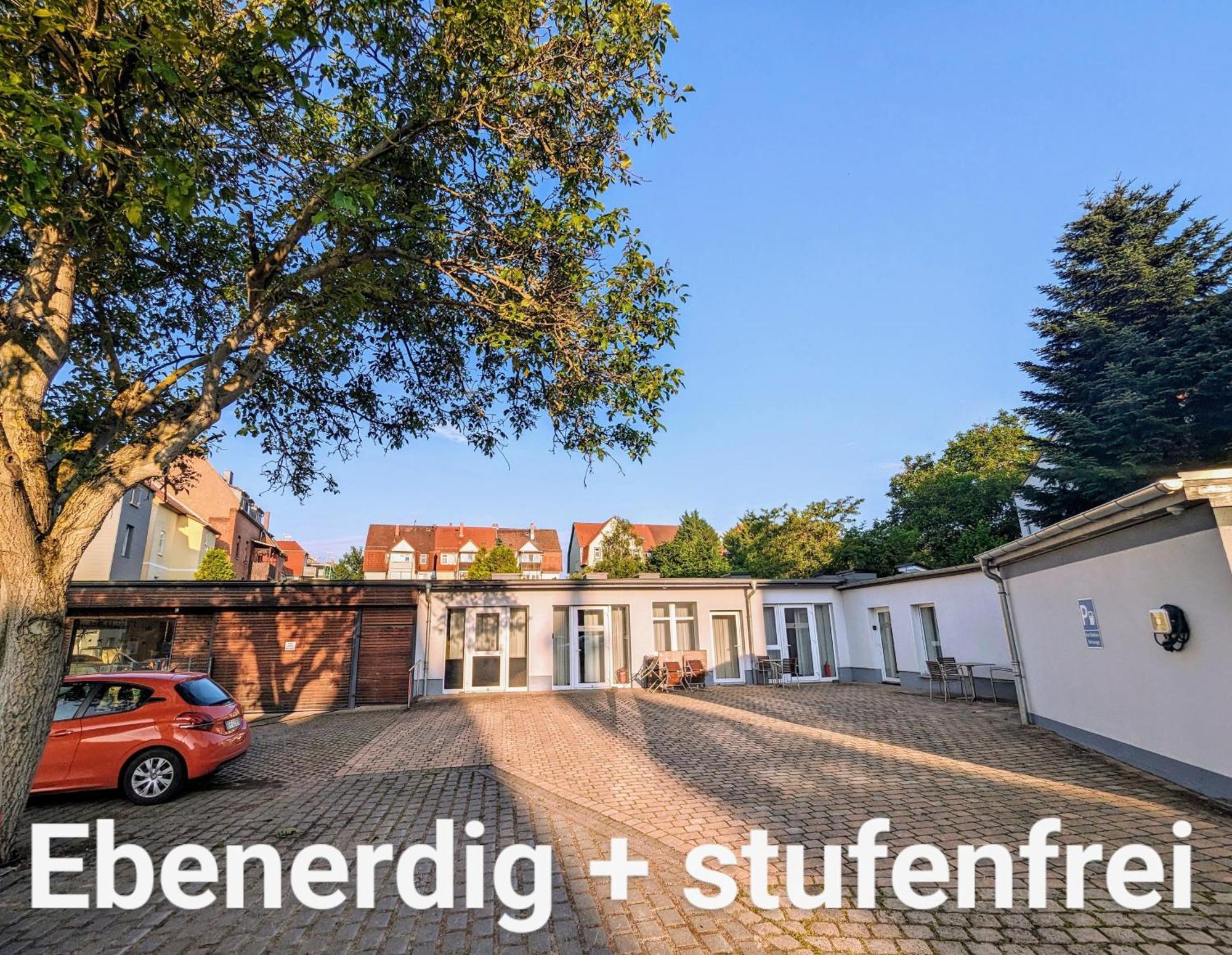 Fewo Urban Gotha - Apartment Orangerie - Am Schlosspark- Parken An Der Der Tuer- Barrierefrei, 900 Meter Zum Bahnhof - Wallbox Buitenkant foto